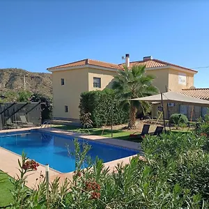 Mas Solana Bed & Breakfast